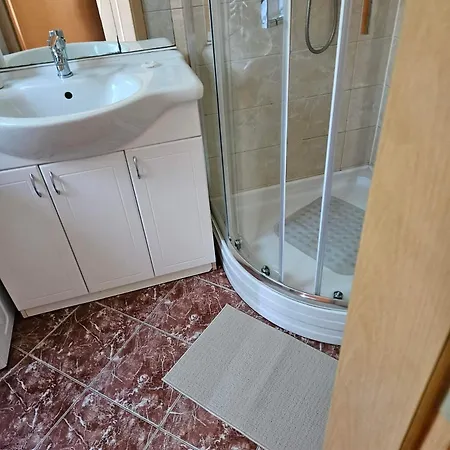 Apartment Zamardi Apartman *
